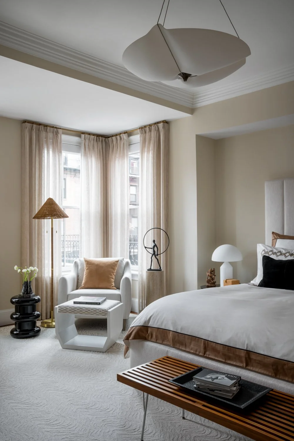 modern-bedroom-bed-vintage-neutral-custom-trevor-fulmer-design_light.jpg