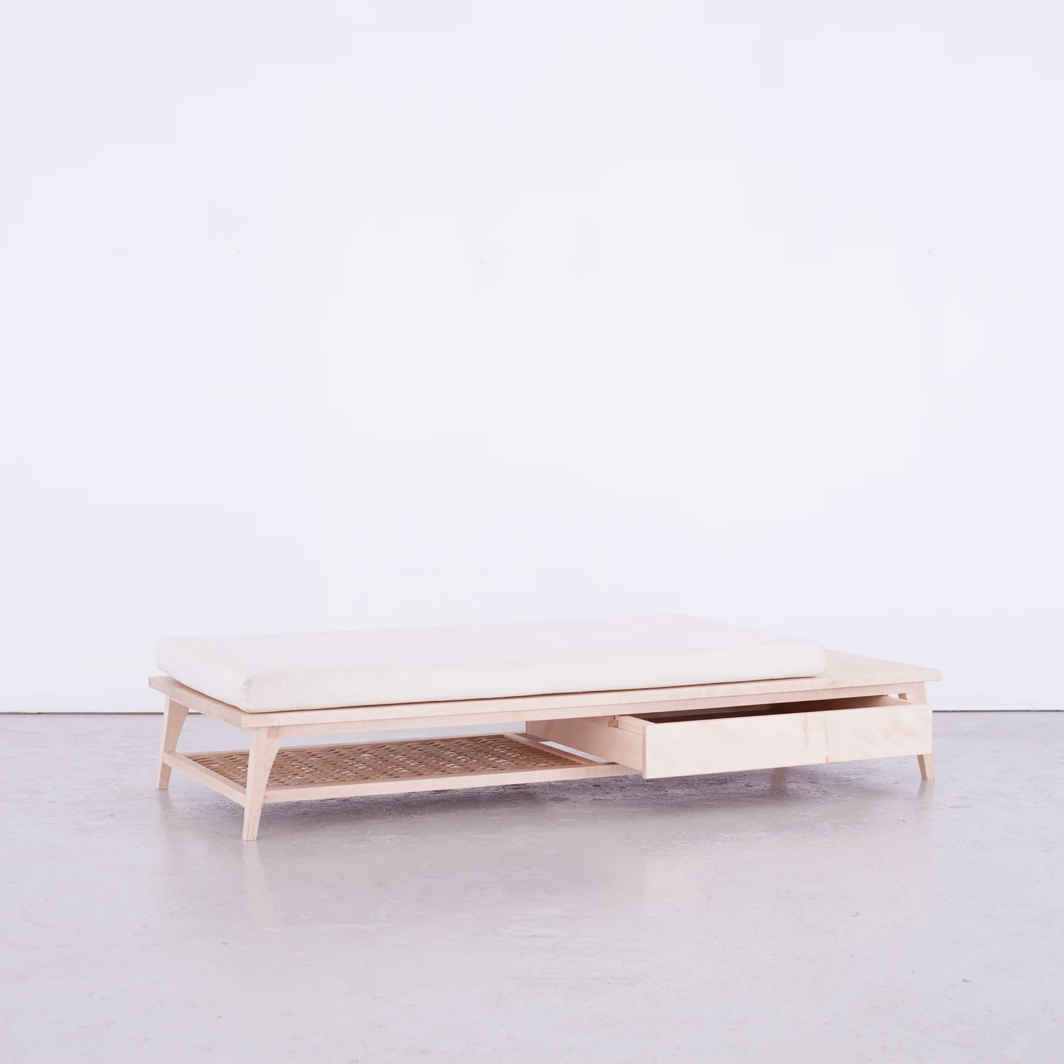 SebastianCox-Bayleaf-Daybed1.jpg