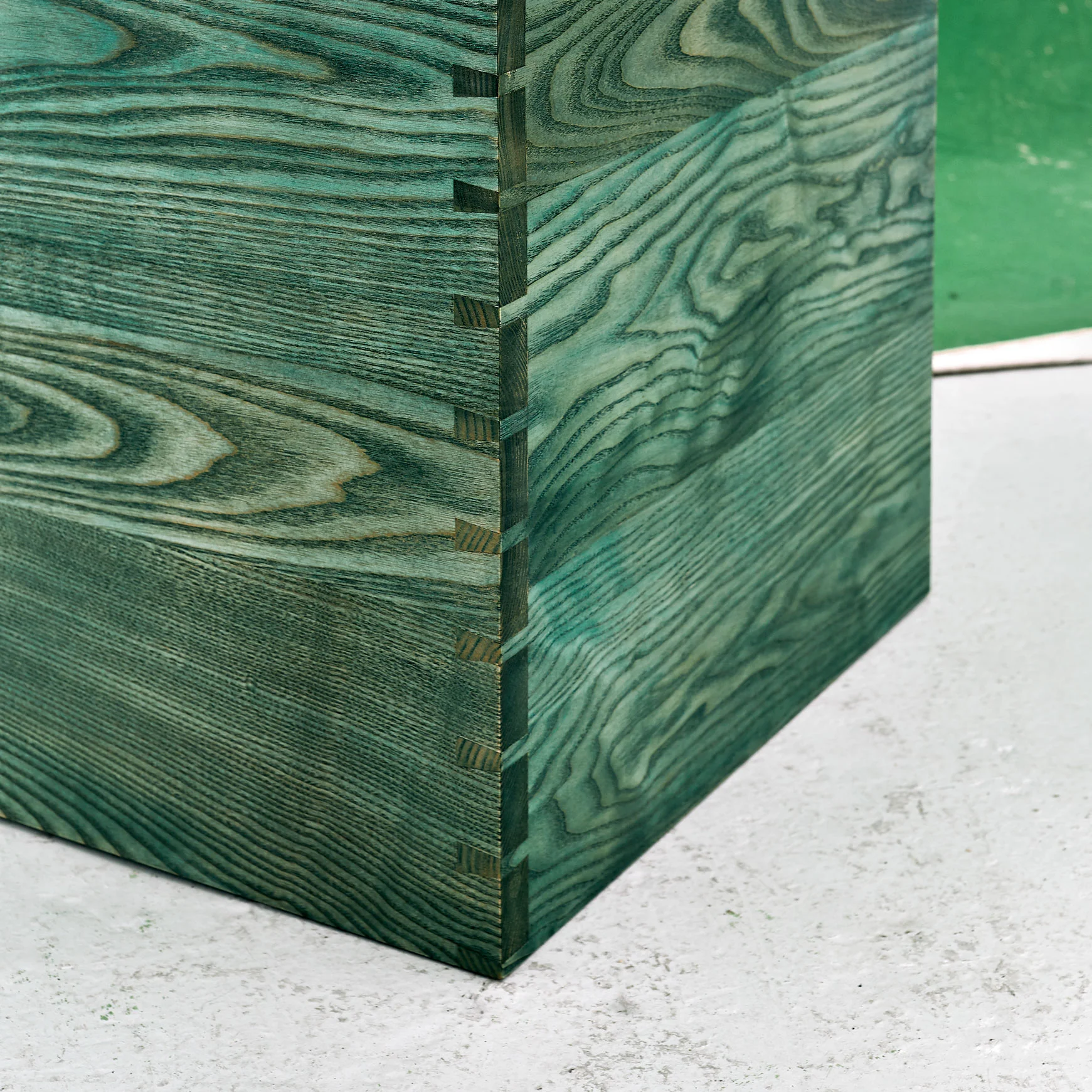 SC_Barker-Side-Table_05.jpg
