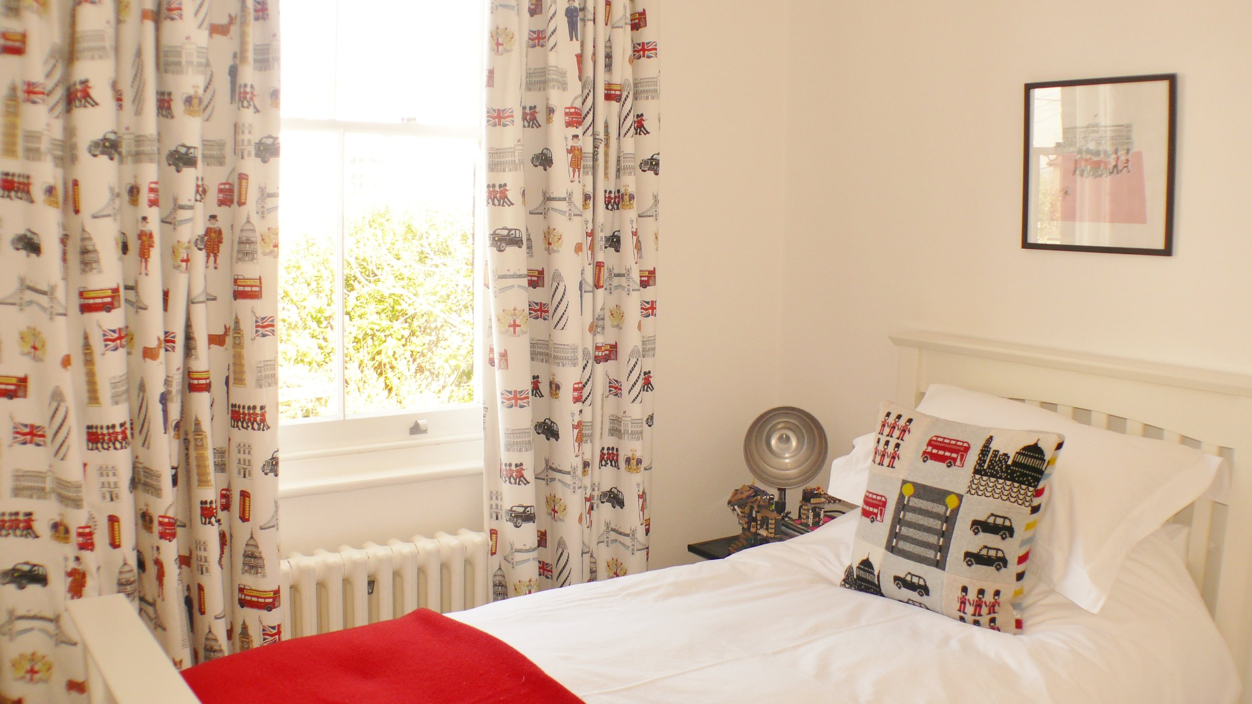 Sea View single room.jpg