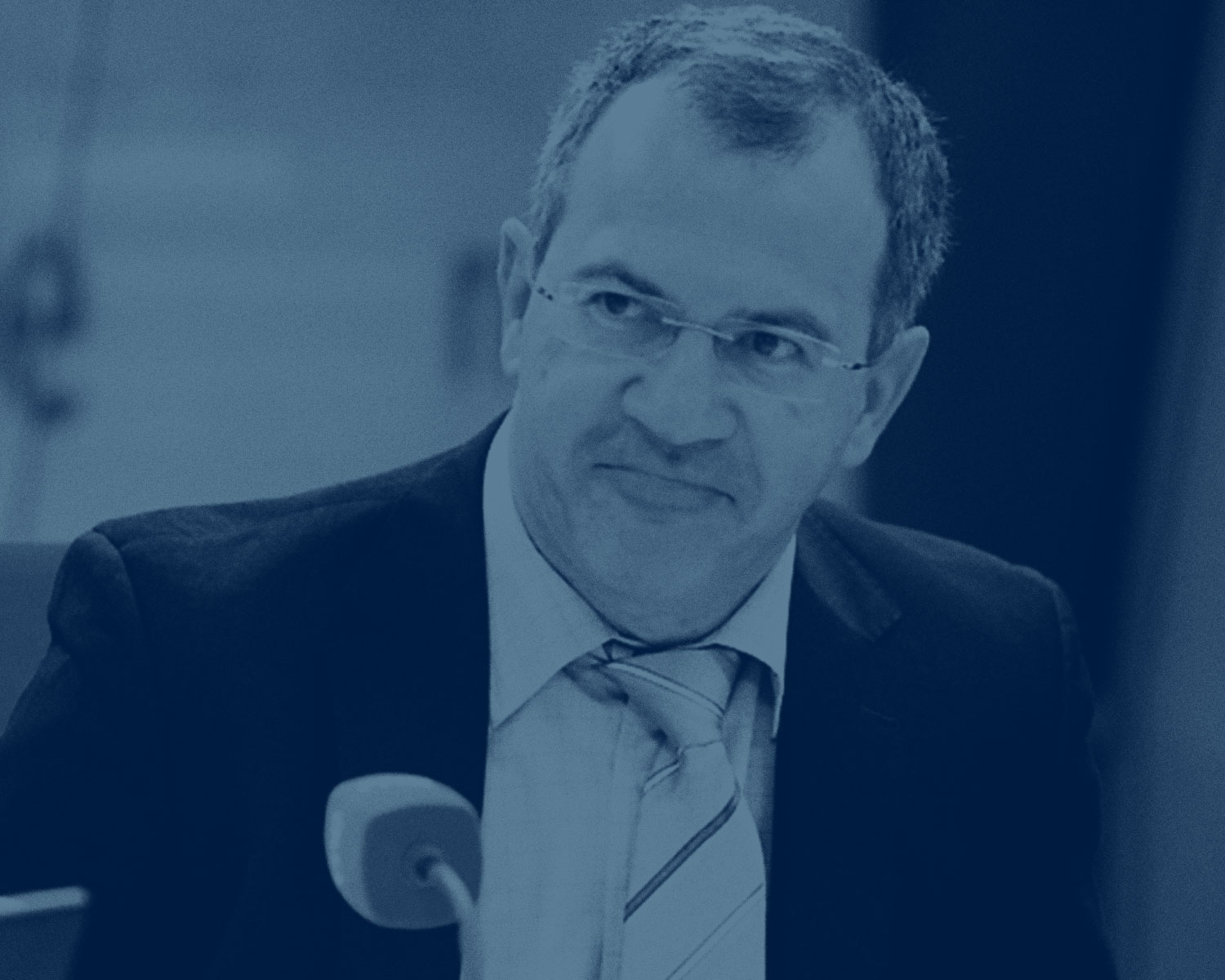 ÁLVARO ANCHUELO CREGO. ....Conferència..Conferencia.... ".... Guia per a entendre el Brexit..Guía para entender el Brexit...."