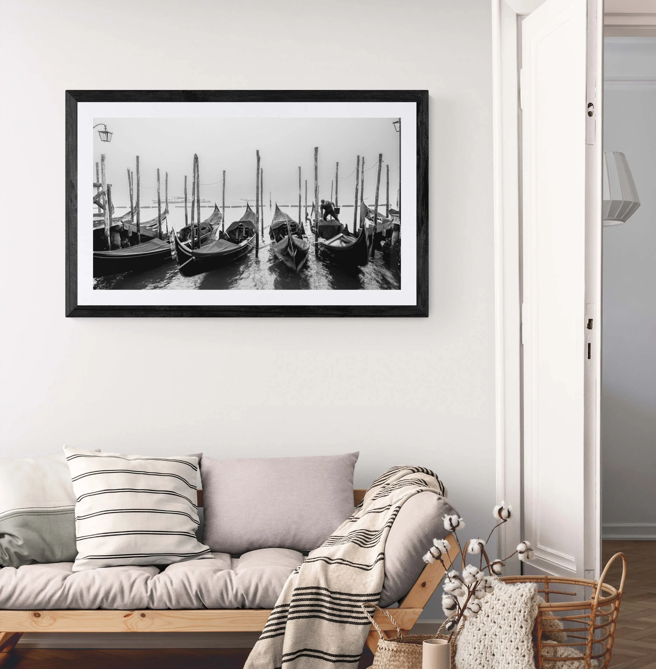 peaceful-living-room-wall-13.jpg
