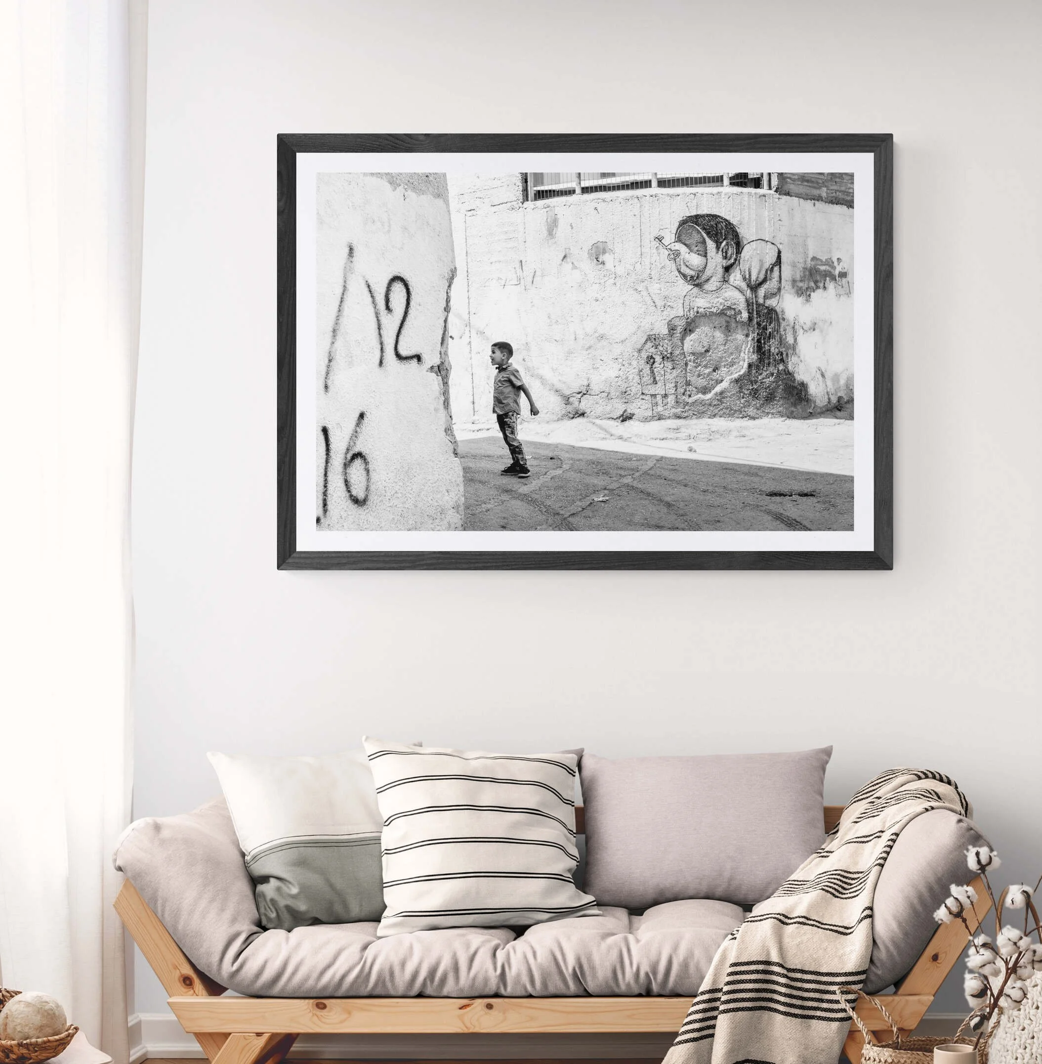 peaceful-living-room-wall-19.jpg