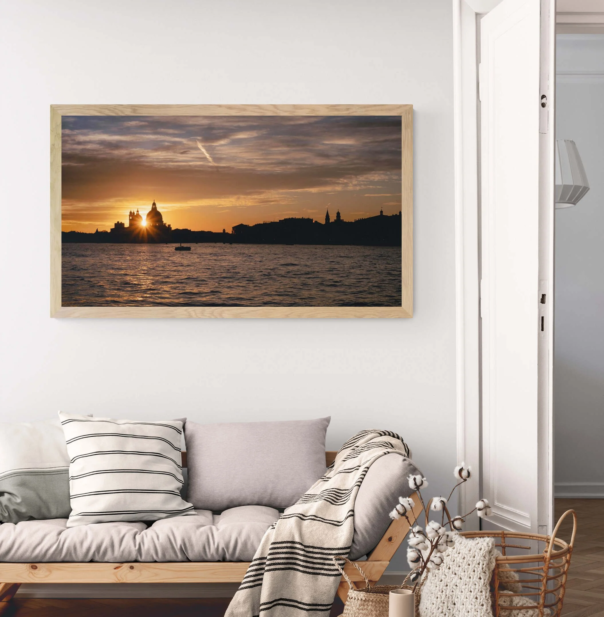 peaceful-living-room-wall-15.jpg