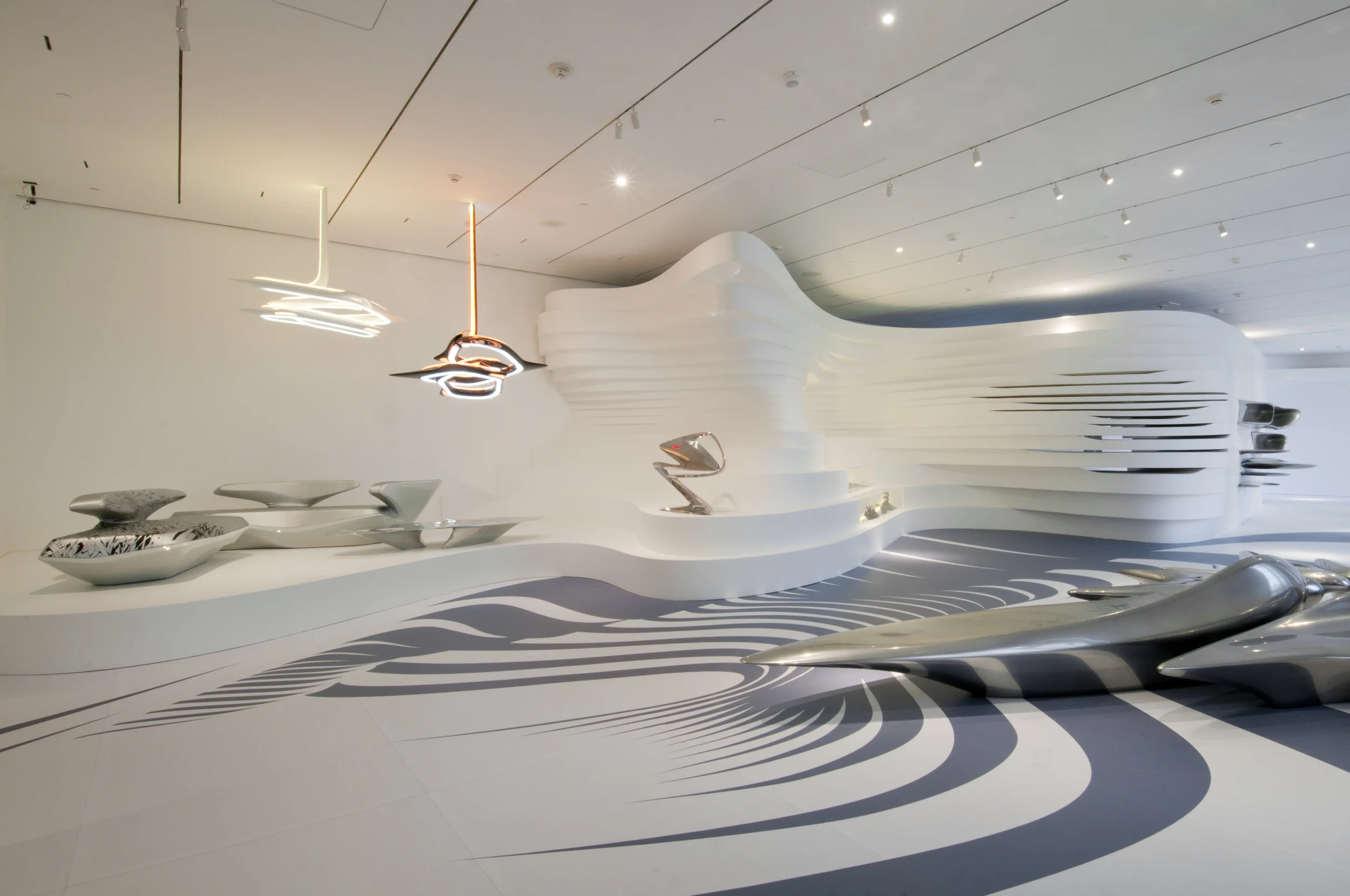 zaha-hadid-form-in-motion-002_6556058839_o.jpg