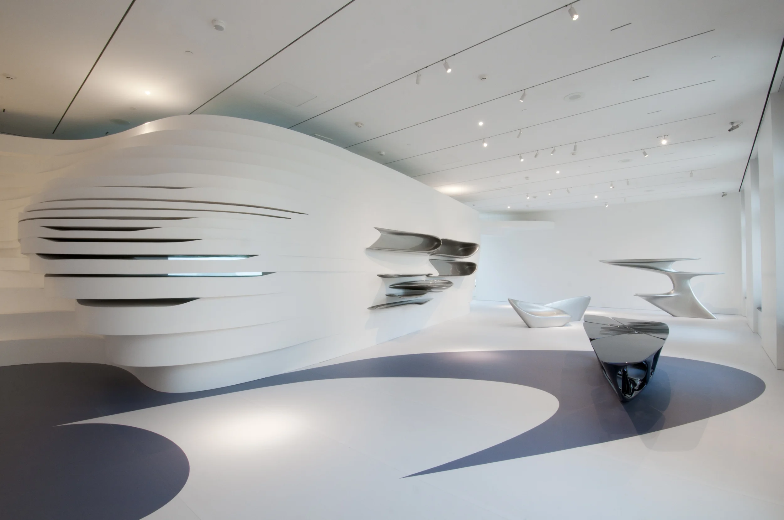 zaha-hadid-form-in-motion-012_6556046281_o.jpg