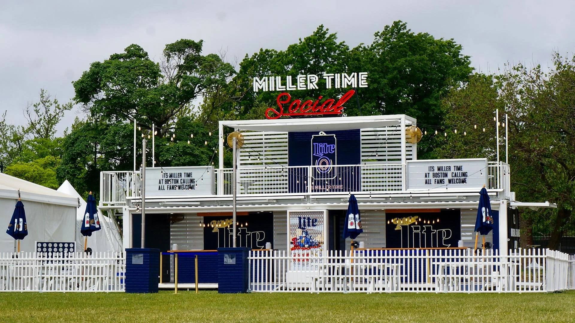 miller-lite-mobile-bar-6.jpg