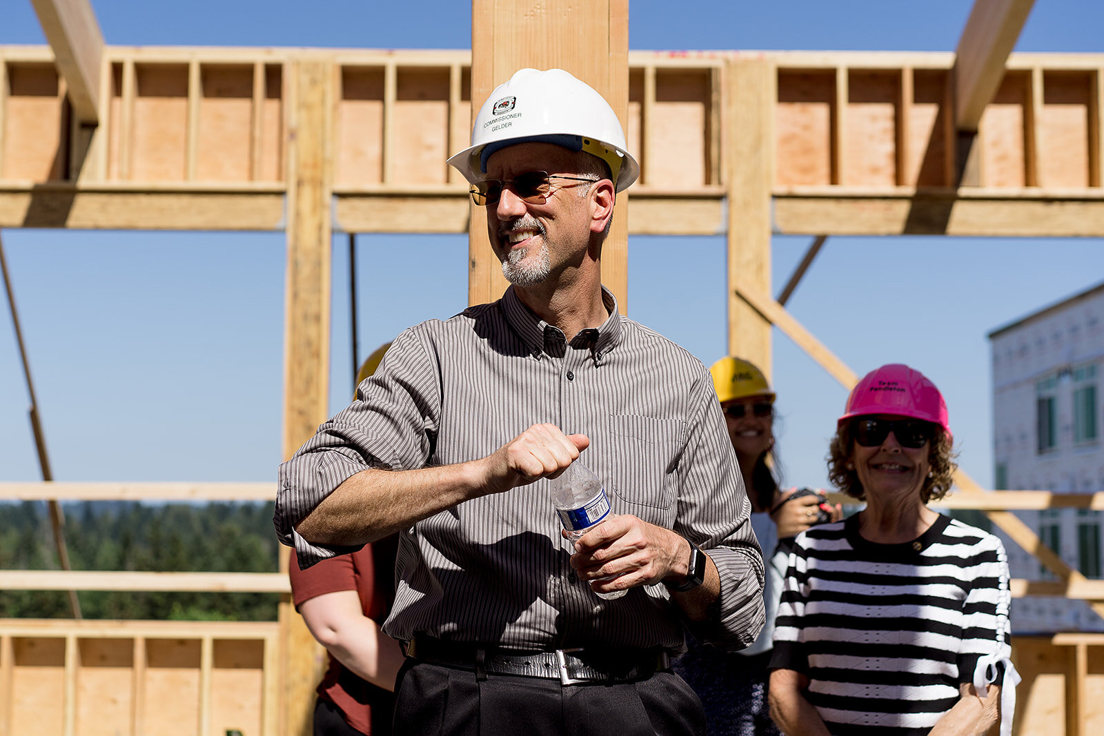 20210804-kmhs-pendleton-place-beam-signing-535.jpg
