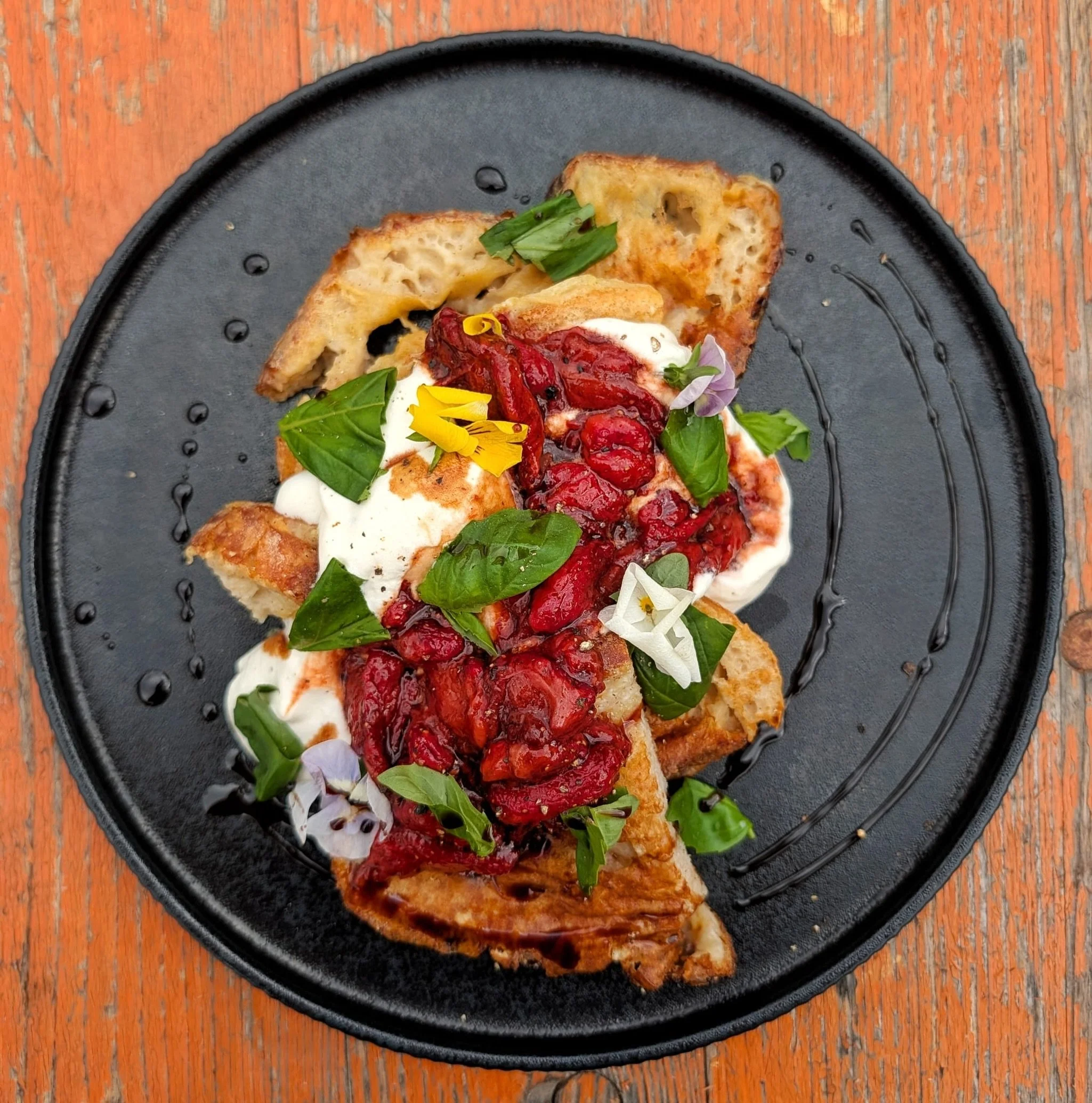 FRENCH TOAST // a delicious brunch offering for Sunday indulgence