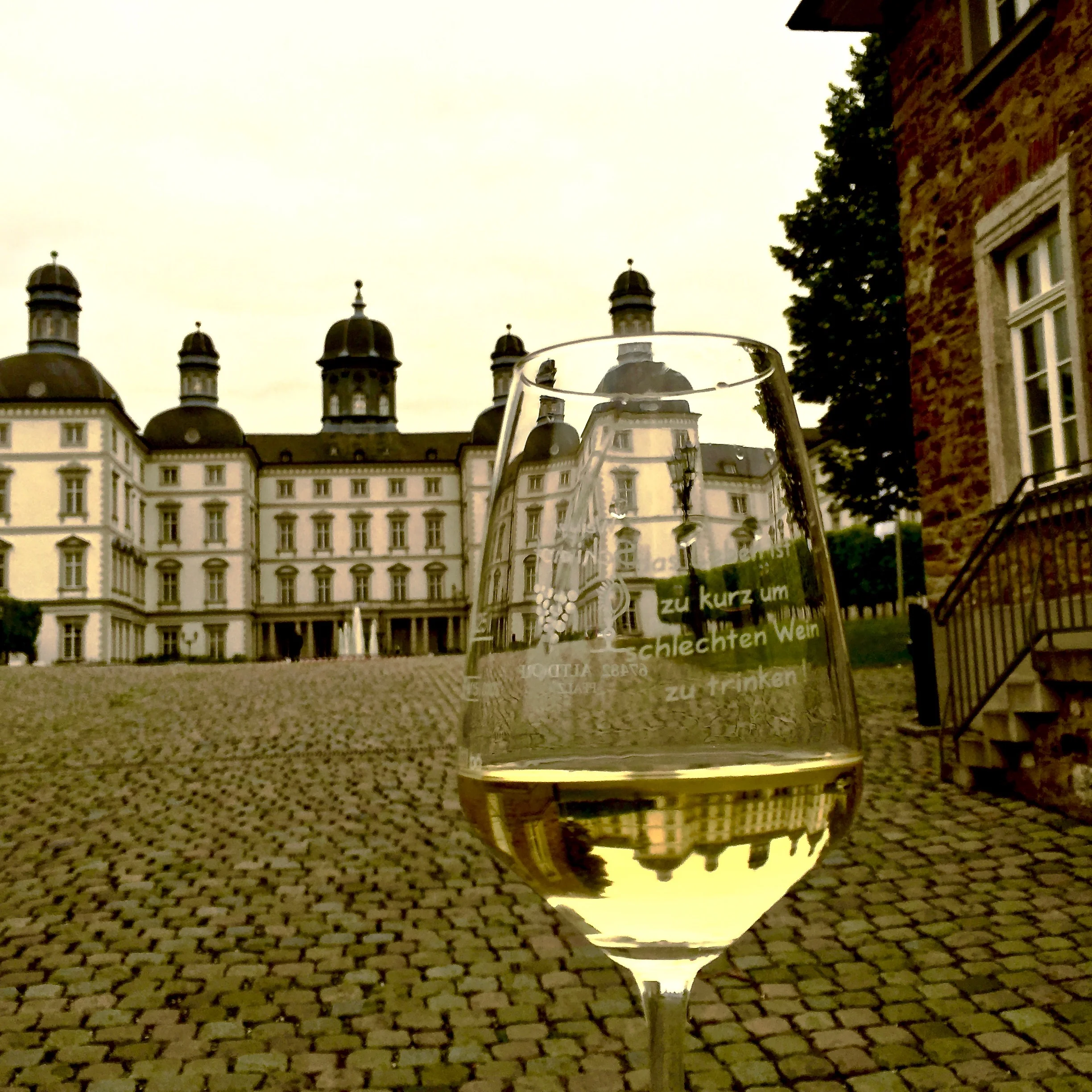 iN GERMANY: Schloss Bensberg