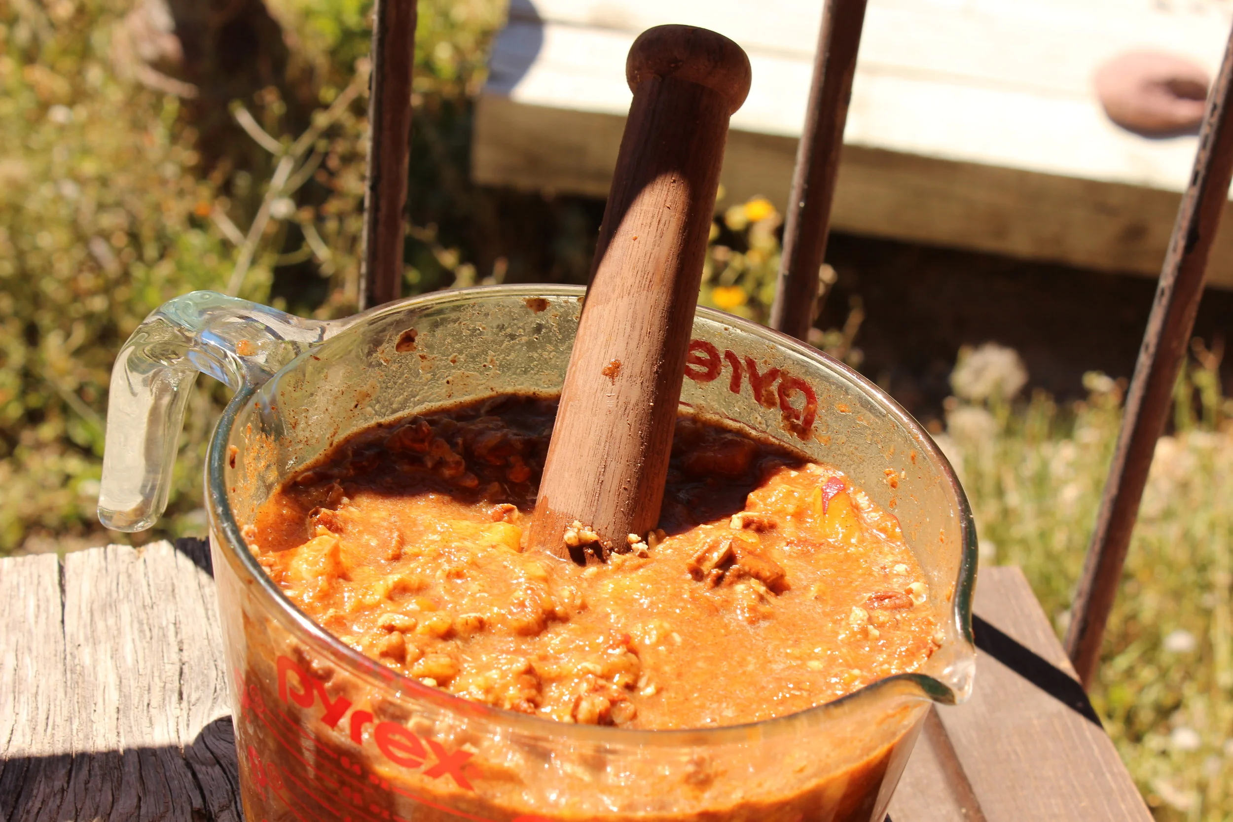 Here are the pounded peaches, spices and nuts. It's lumpier than it looks, because I do like some peach chunks.