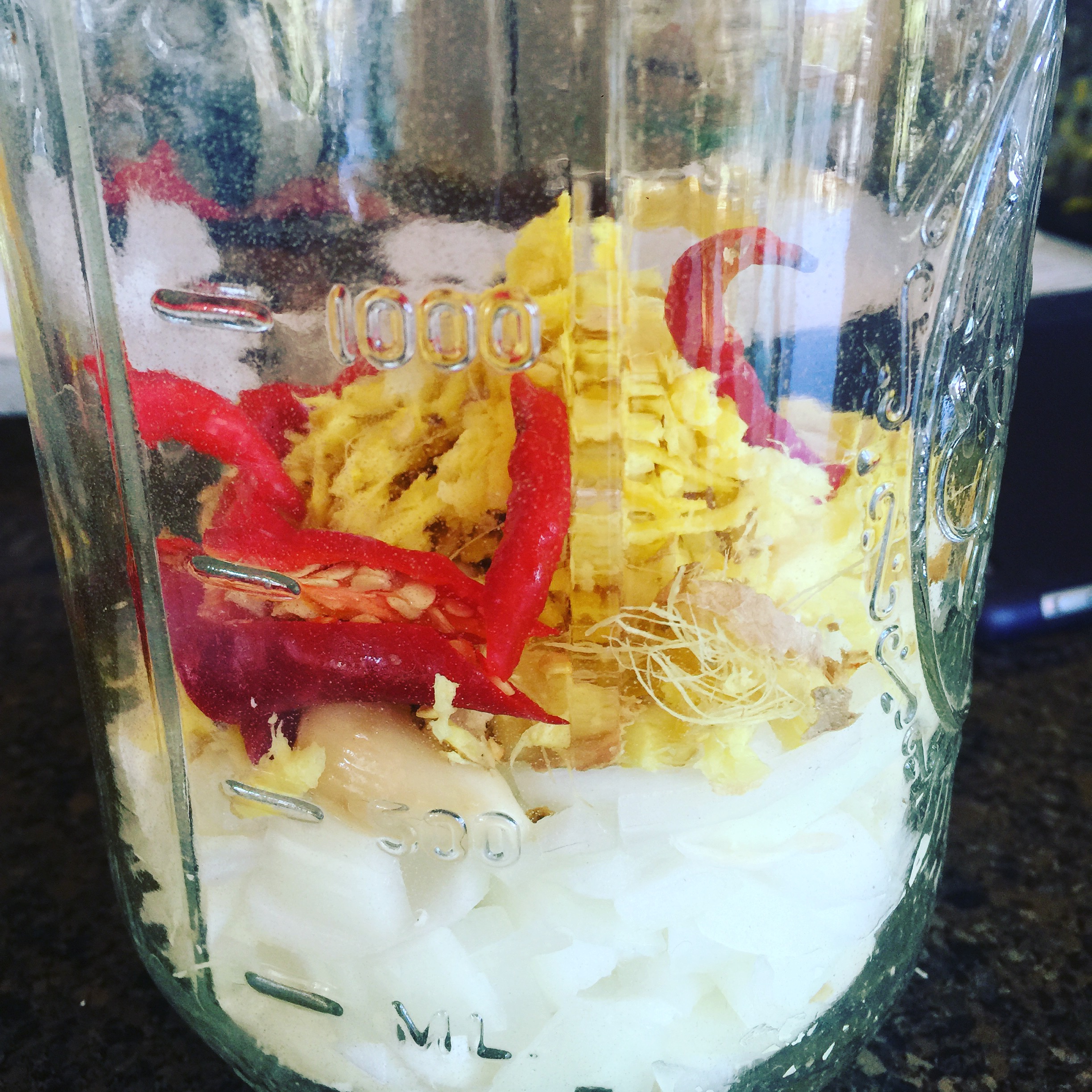 This is a half gallon size Mason jar. You can add more or less to taste, and if you want more in your jar, it's just fine to fill it up to about half.
