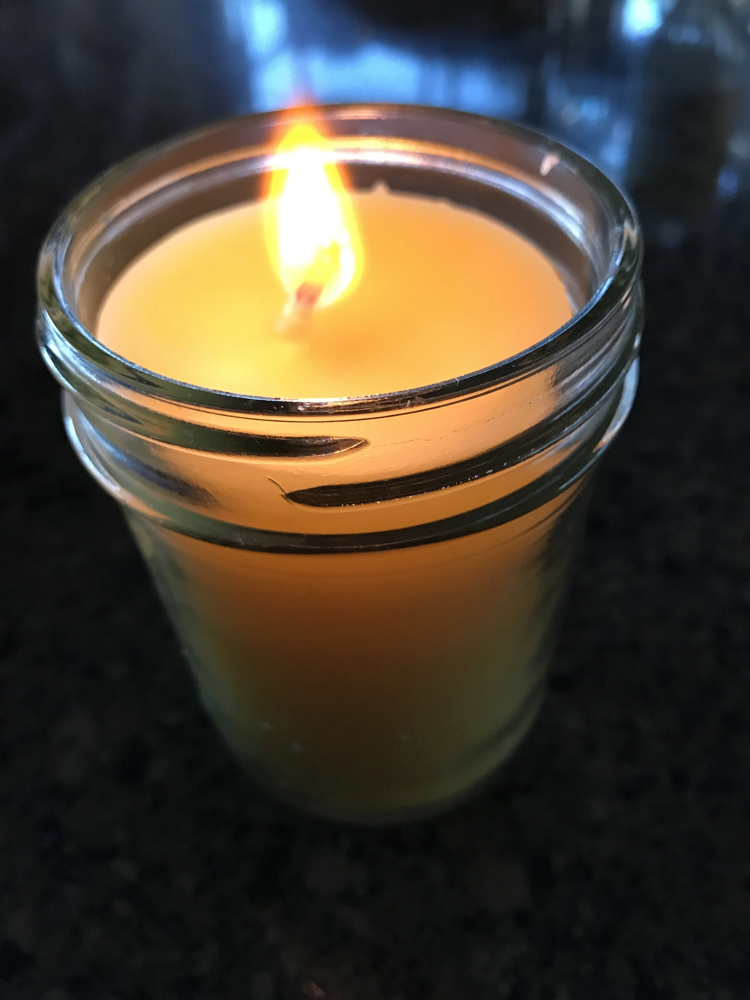 Here it is! I let it burn for several hours to be sure the wax didn't tunnel. It didn't! It burned cleanly all the way to the edges of the jar! Hoo-ray!