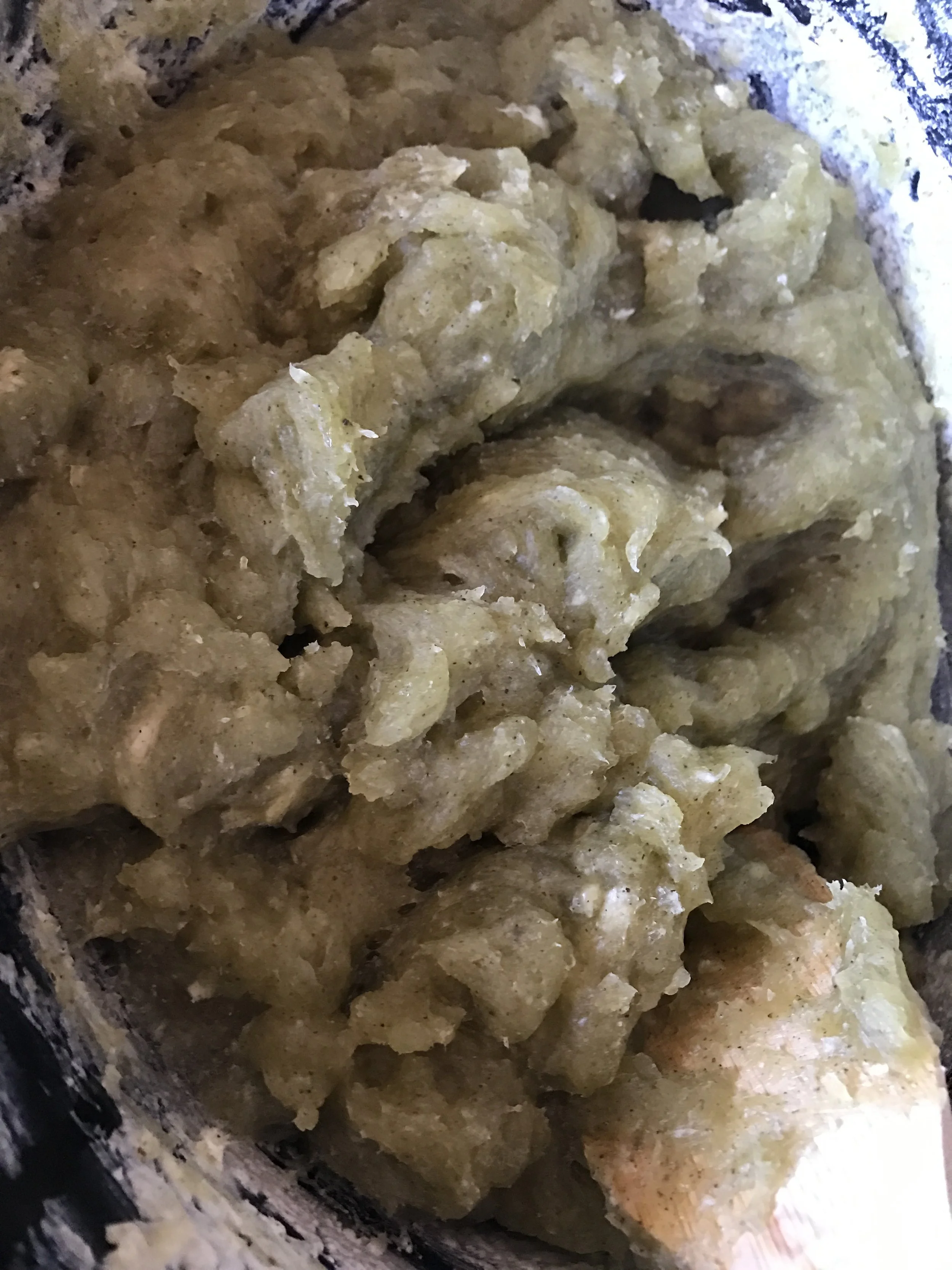Here's the "cook" going on in the crock pot . This is the chemical reaction between the oils and sodium hydroxide (lye) that results in saponification (soap).