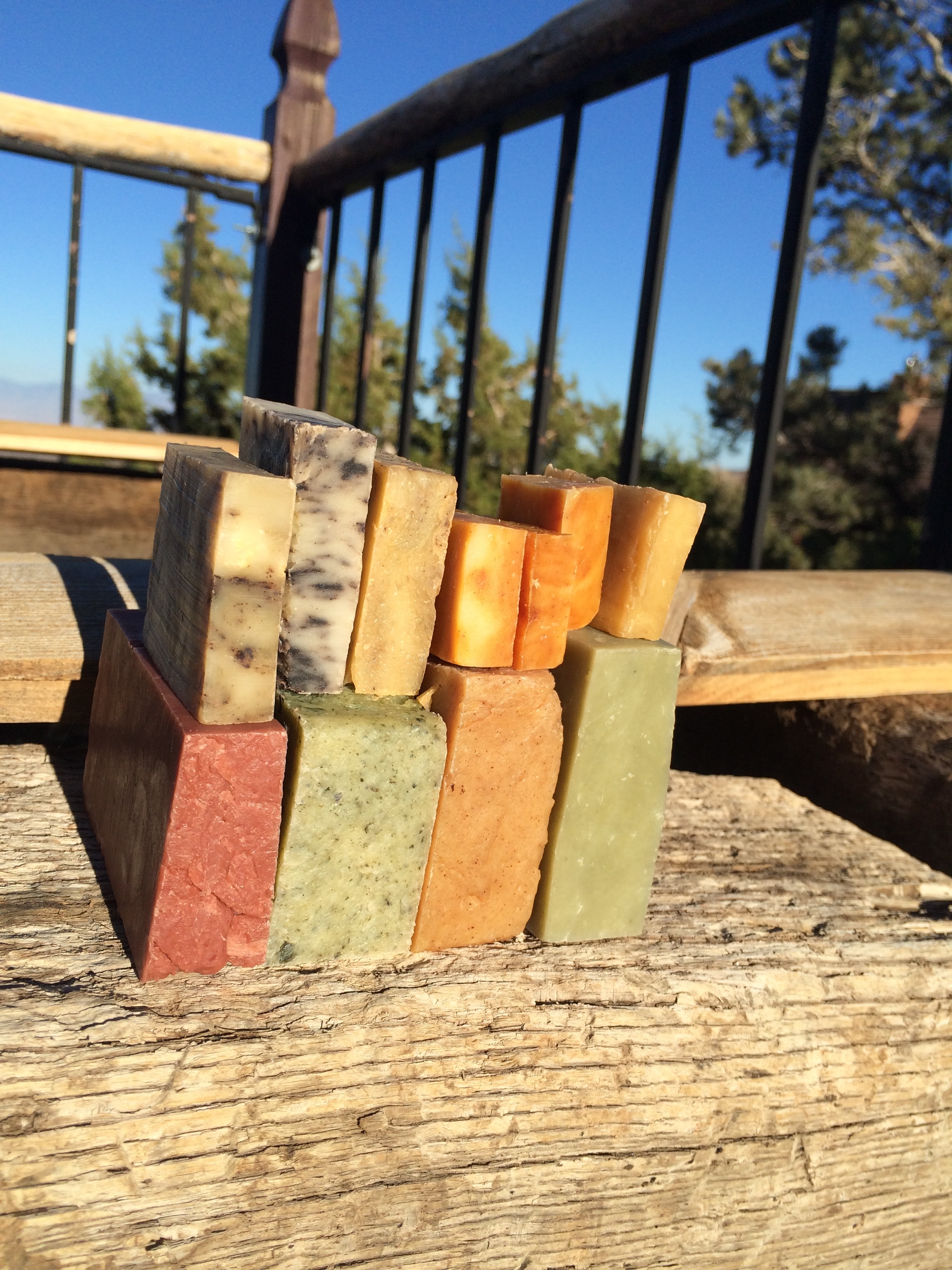 With hot process soap making, you create handmade REAL soap within hours. It's usable right away, as there is no long cure time as with cold process soap. Find out how to create your own hot process soap easily!