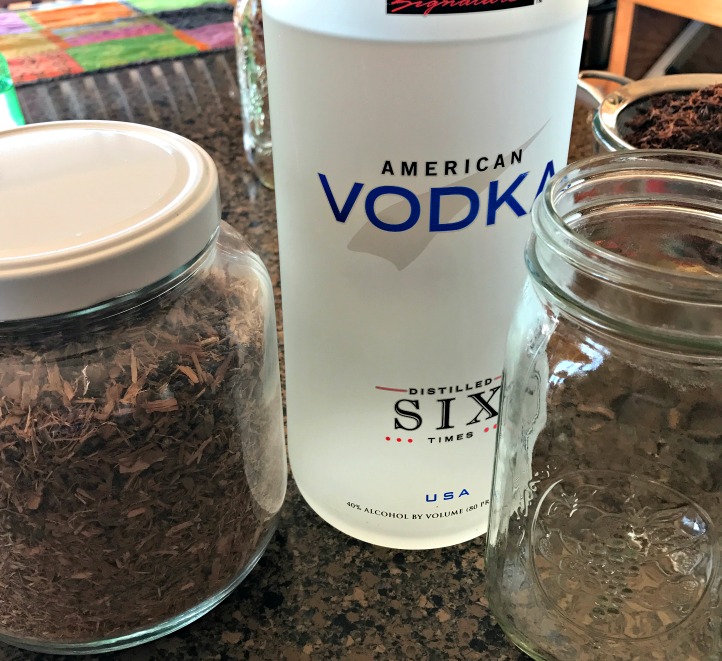 On the left is Willow bark (Salix), 80 proof vodka, and my beloved Mason jar.