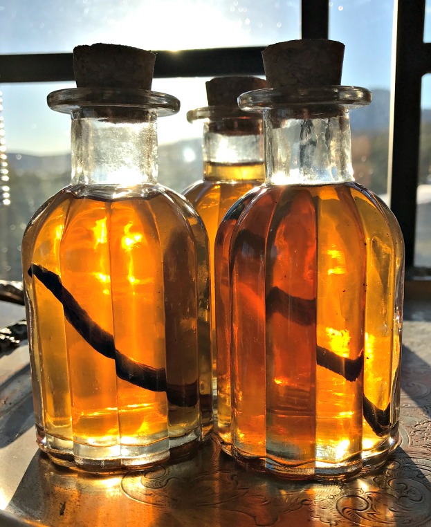 Homemade Vanilla Extract makes a beautiful gift!