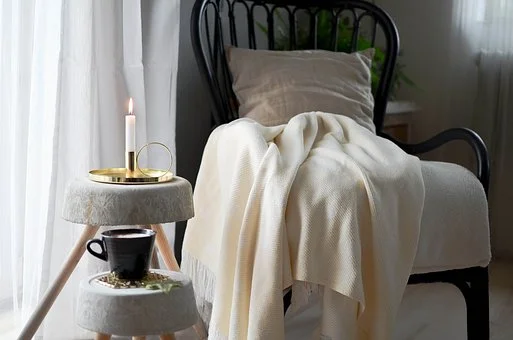 Doesn't this look inviting? A place to relax well?