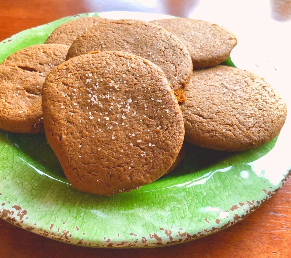 Here’s my version of these fabulously delicious einkorn gingerbread cookies!