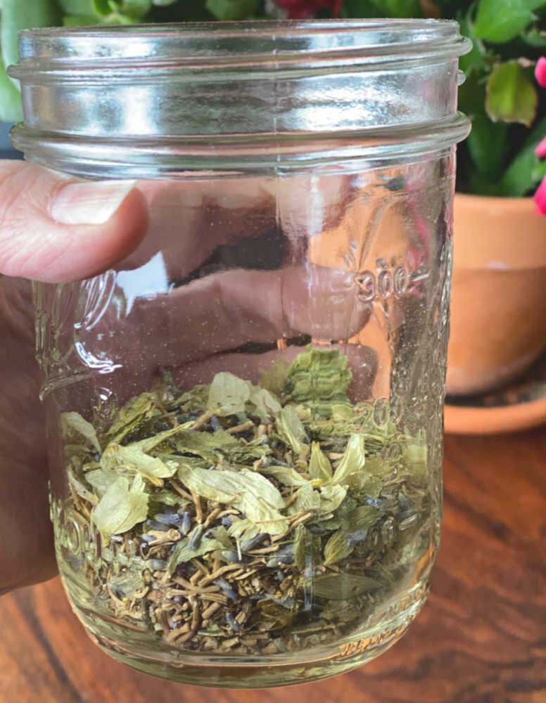 Here are the herbs in a pint size jar.