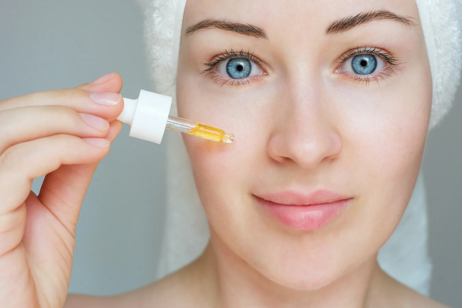 8 Best Essential Oils for Wrinkles and Scars PLUS a Natural Night Serum ...