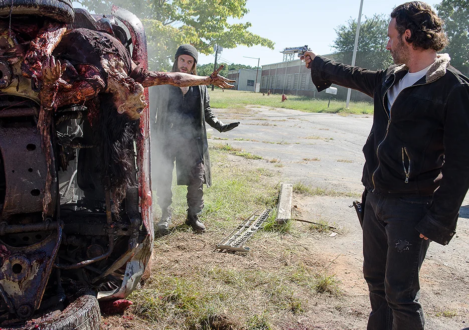 the-walking-dead-episode-611-rick-lincoln-5-935.jpg