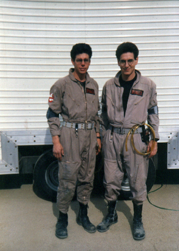 Tom_Morga_&_Harold_Ramis.jpg