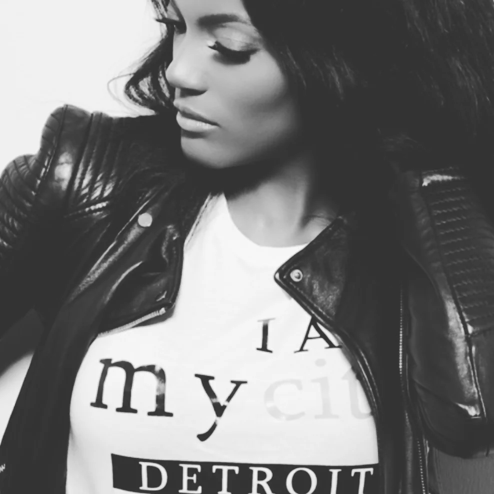 I.M.C Women's Crew Neck Shirt