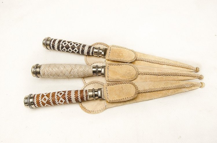 Pieces of Argentina Hand Crafted Rawhide Double Key Ring Holder - Gaucho Style! - ARG-600/321-RH