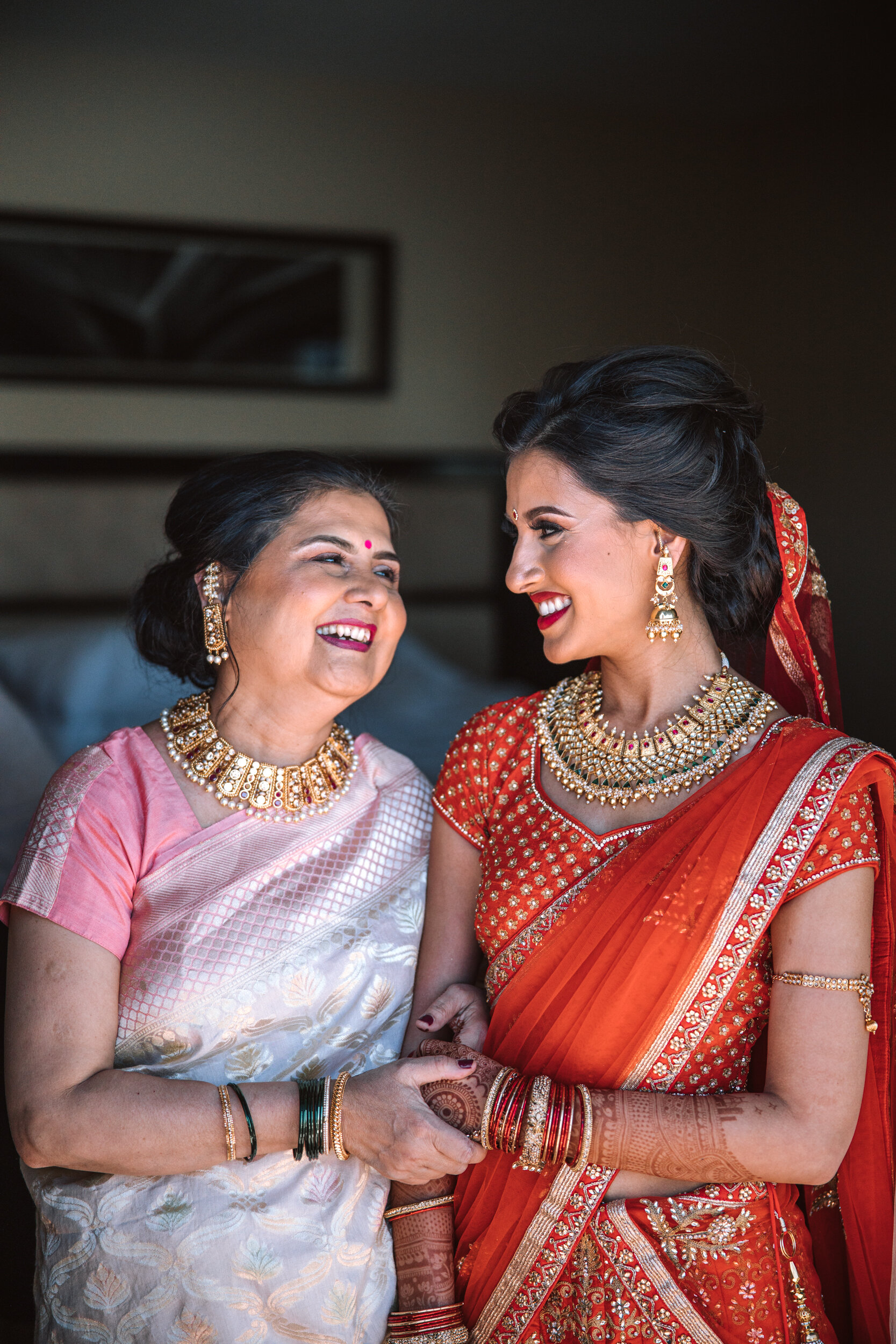 bride's mother outfits for indian wedding