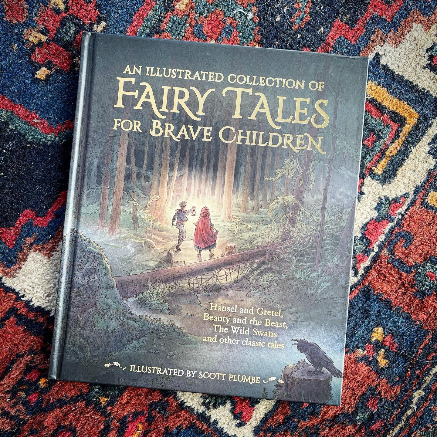 Hi all! I hope everyone is keeping safe. For those with an interest, Fairytales for Brave Children came out in the UK in September. This is the first English language edition by @florisbooks illustrated by me with stories by Jacob and Wilhelm Grimm, 