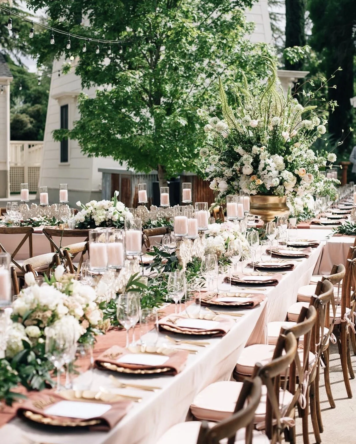 Football (and Super Bowl ads!) might be on the minds of many… but we are too busy thinking about the magical Spring weddings ahead! 🌸💍✨🏩🌳🌳 Photo: @annaperevertaylo | Florals: @dixonflorist | Coordination: @alluring.events | Linens: @latavolalinen