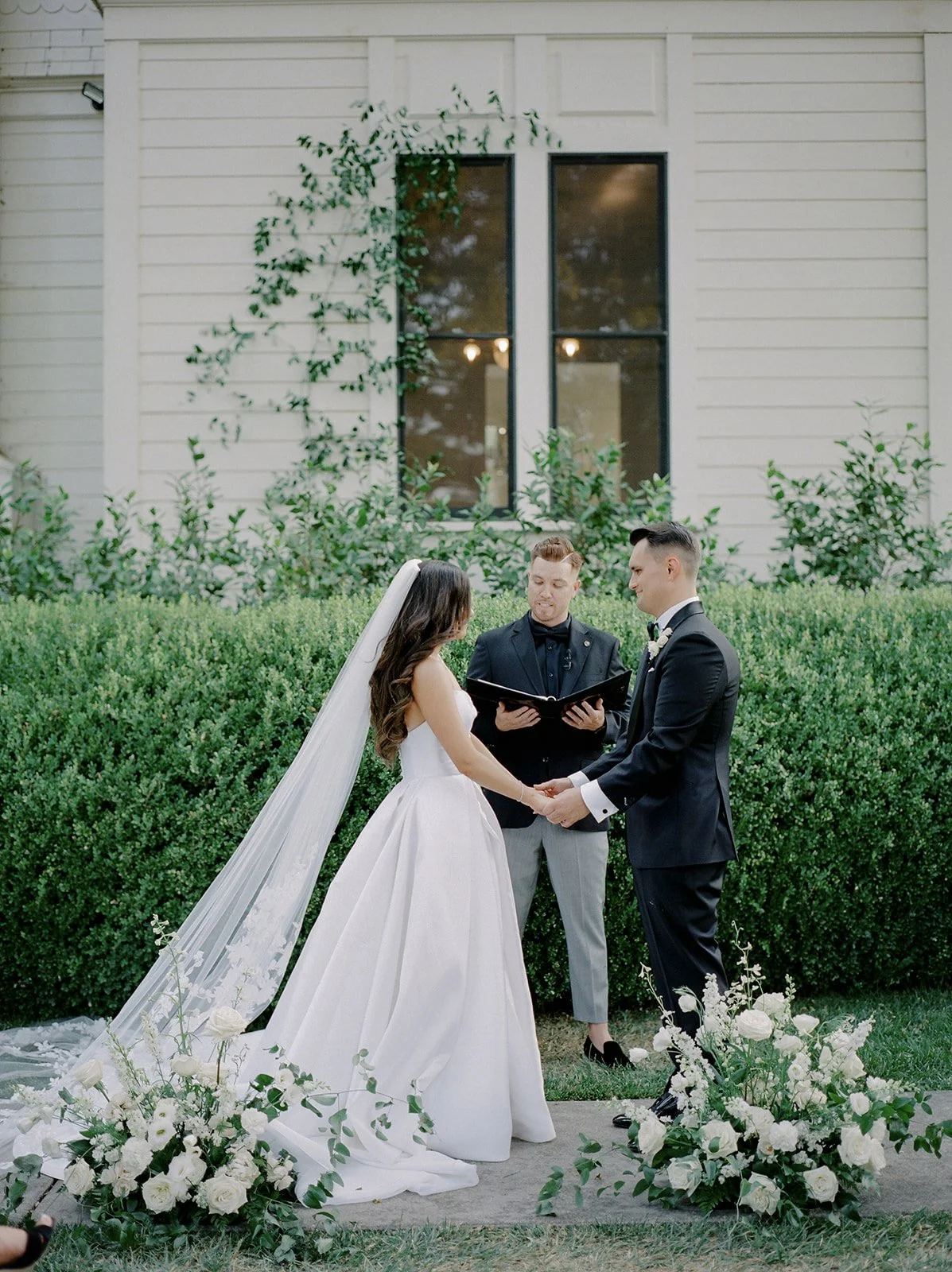 An Evergreen Wedding