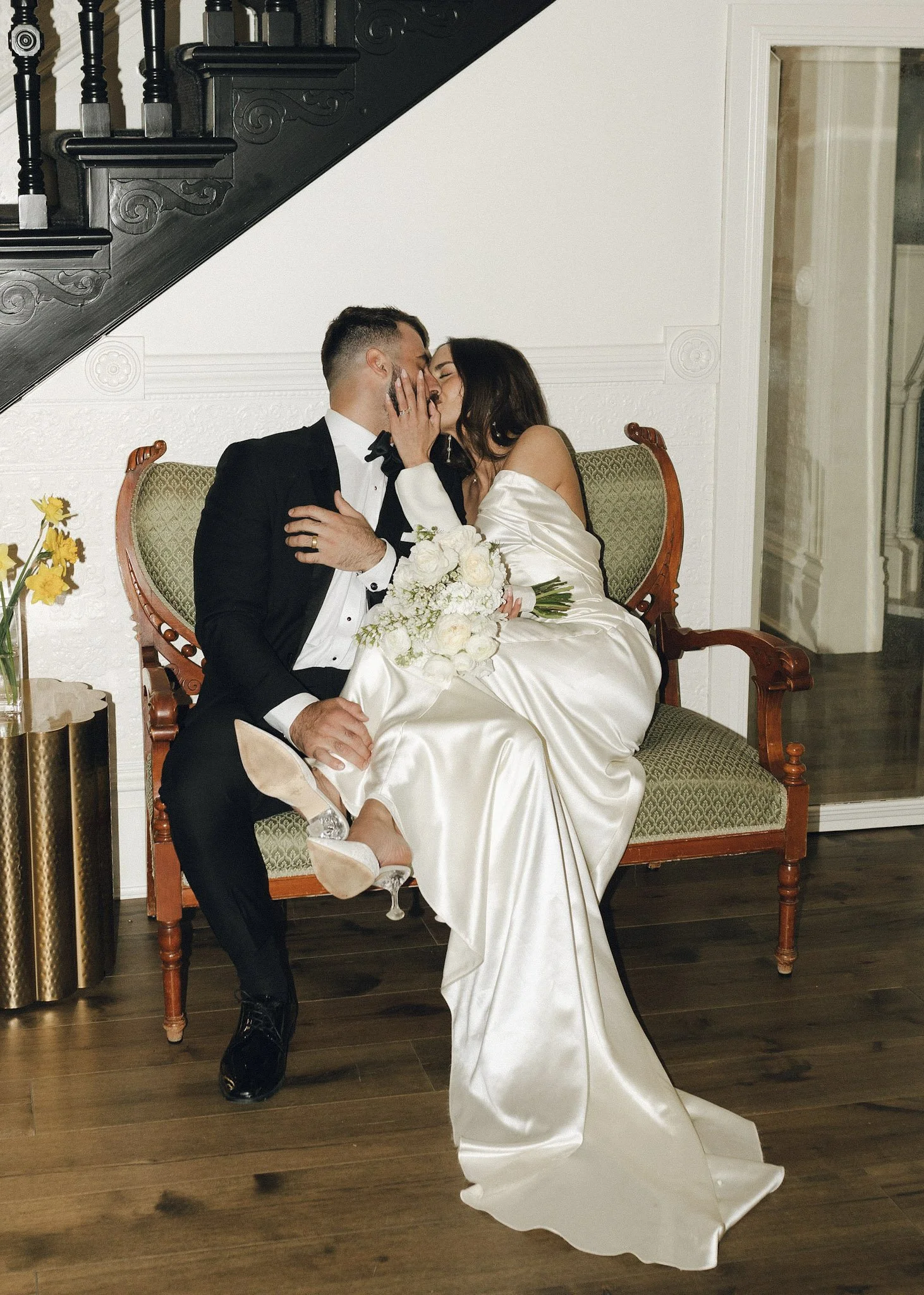 An Elegant Black-and-White Wedding