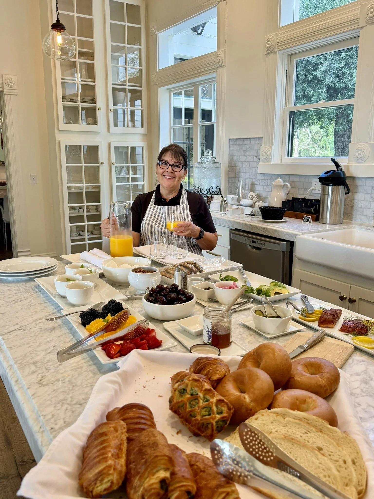 Inn_breakfast.JPG
