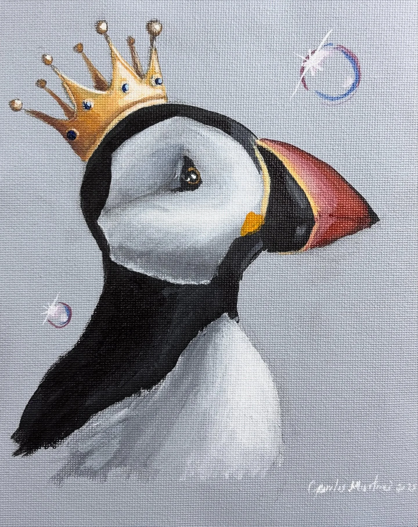 Little Puffin King 👑🫧
Acrylic on 6 x 7.5 inches unstretched canvas

I painted most of this in a few hours. My friends came over the other night and we spend it in my studio, each of us working something creative. We had miso soup also 🤤