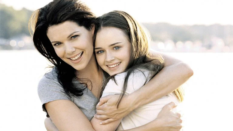 Friday Night Dinners: A Gilmore Girls Digest