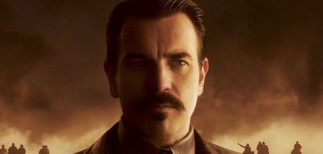 No, that isn't Tom Selleck. 