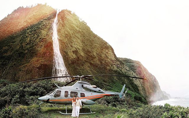 Still trying to figure out if this waterfall wedding was real! @paradisehelicopters @fshualalai @fshualalai @flowersbyheidi @kellygrrrl @fletchphotography .
.
.
.
.
.
#hawaiiweddingphotographer #hawaiiweddingstyle #helicopterwedding #strictlyweddings