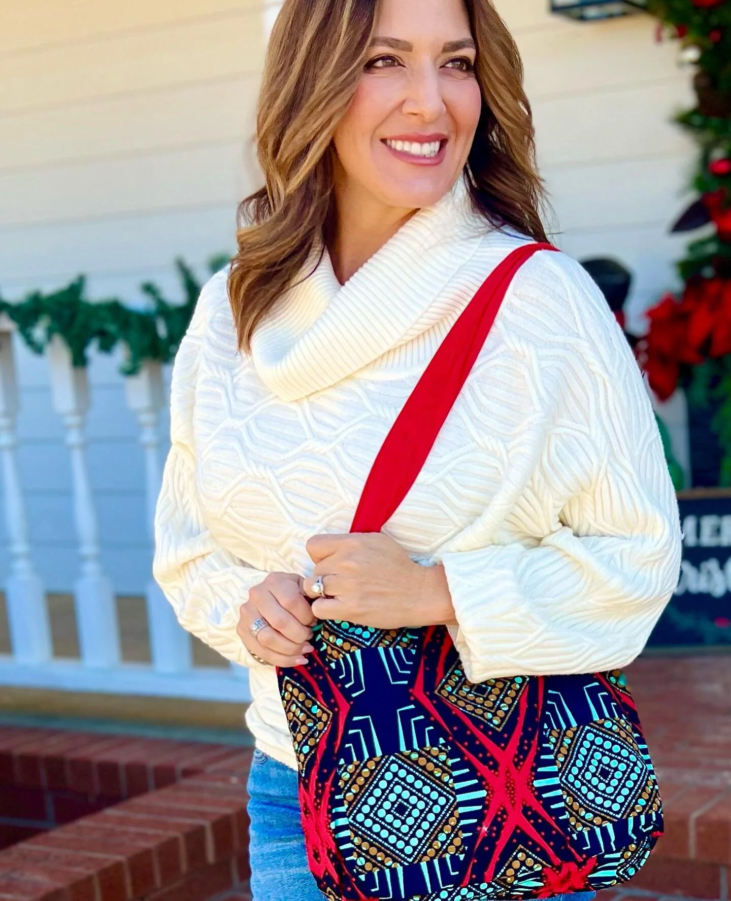We’re not supposed to have favorites but this pattern is a definite front-runner! 😍
Each reversible tote bag is hand-made out of beautiful African fabric by our sewing students and the sale of each one funds a sewing student’s training