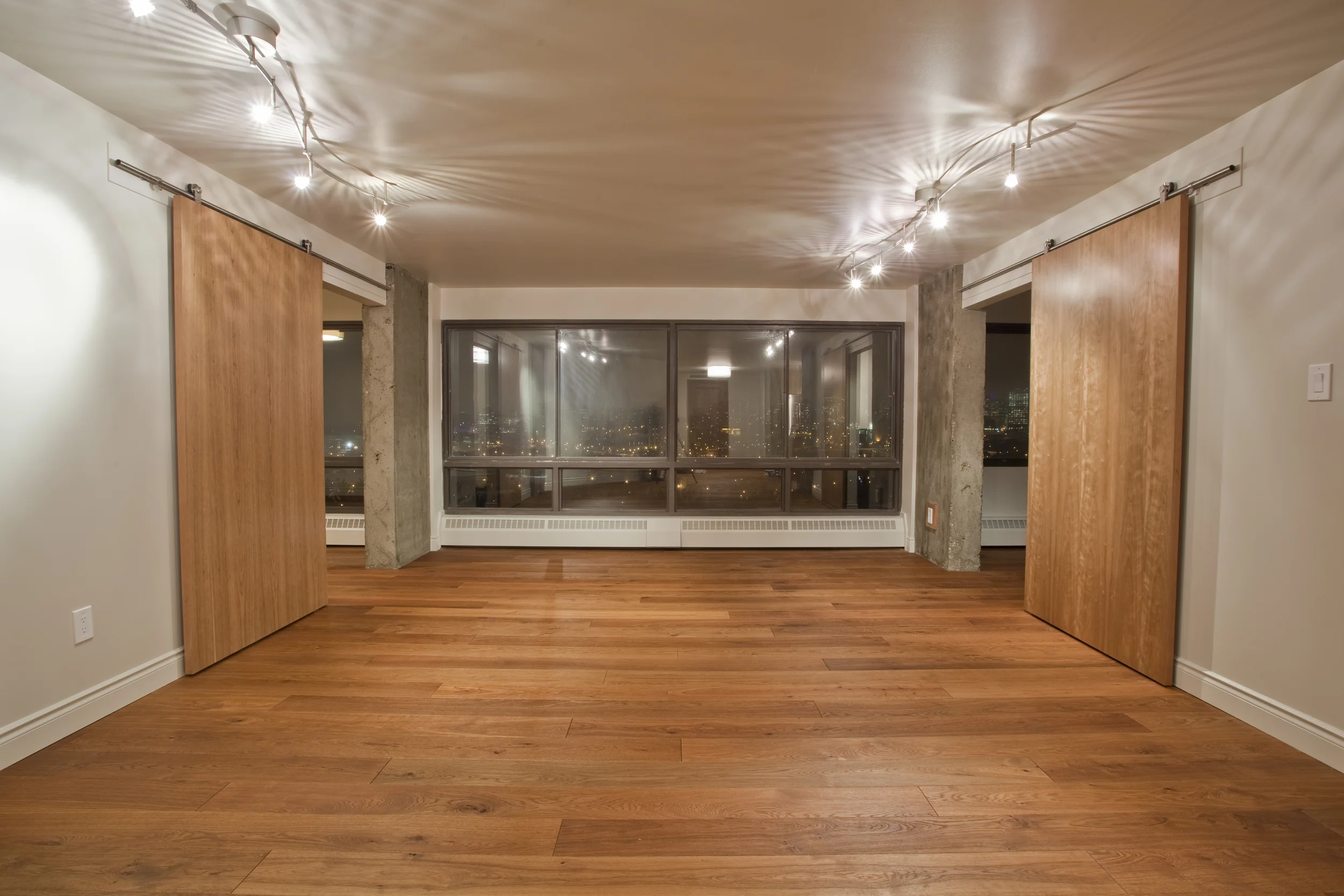 9929 Sask Dr.-32.jpg