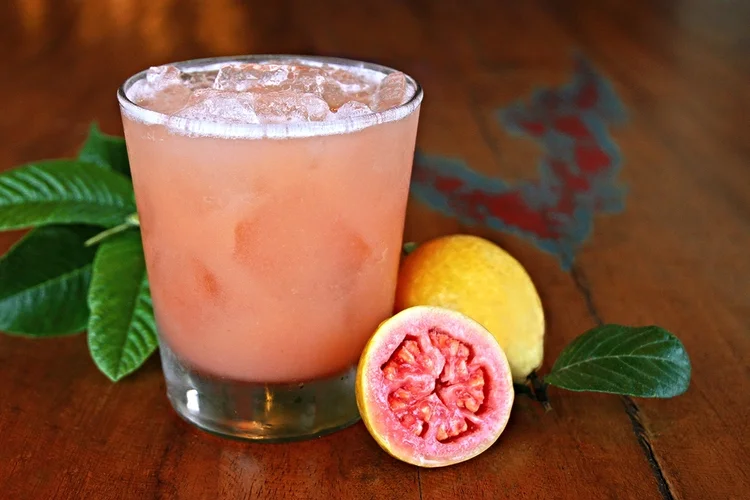 La Cena Strawberry Guava Margarita / Margarita de Guayaba y Fresa La Cena