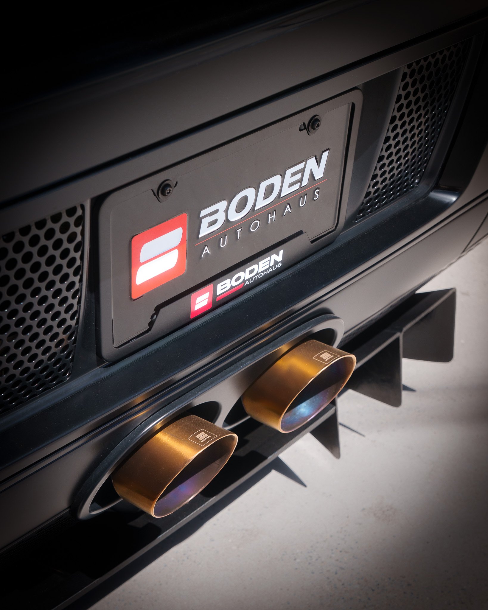 Boden Autohaus Ford GT / @akatumph