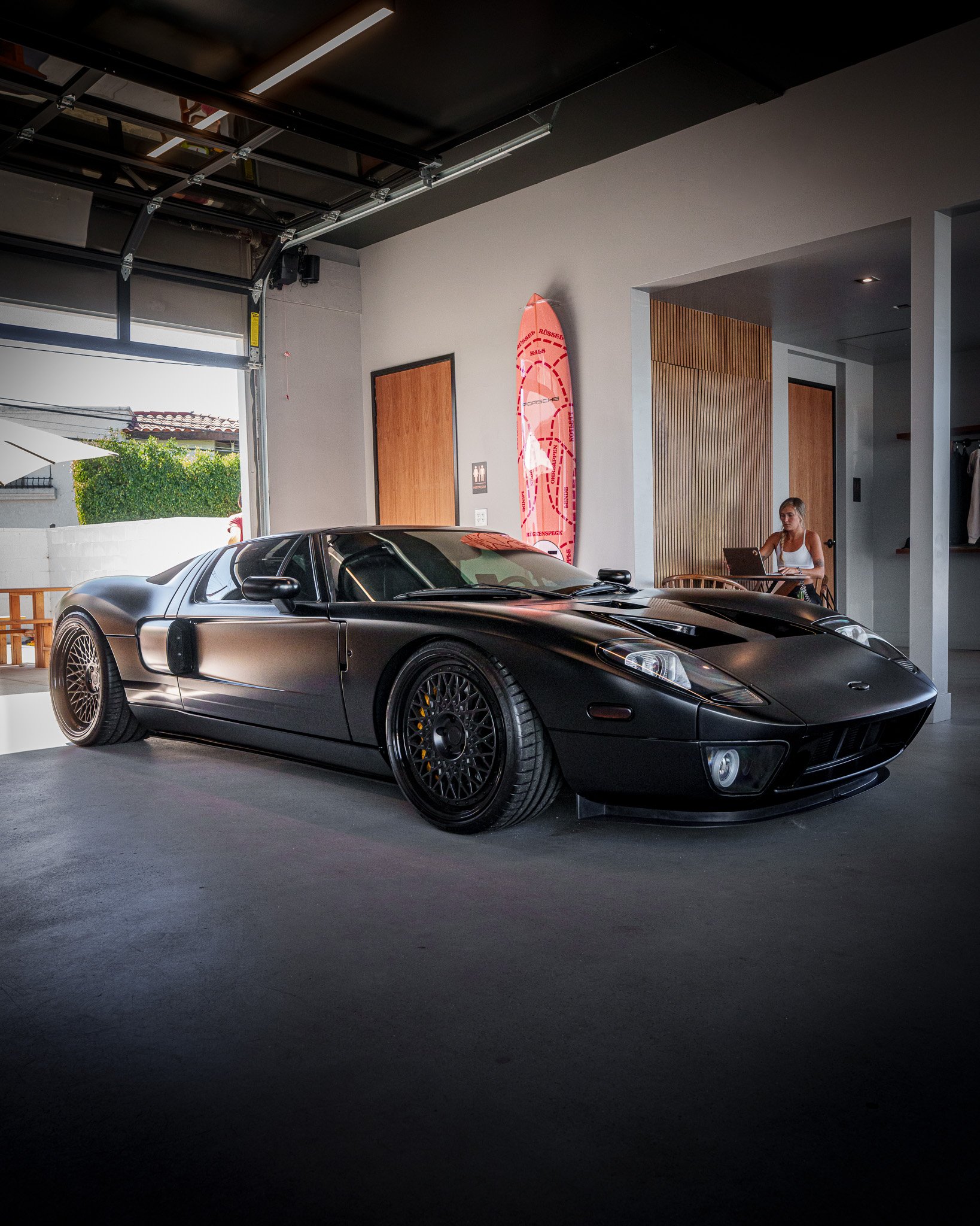 Boden Autohaus Ford GT / @akatumph