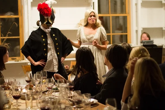 dinner_theatre16.jpg