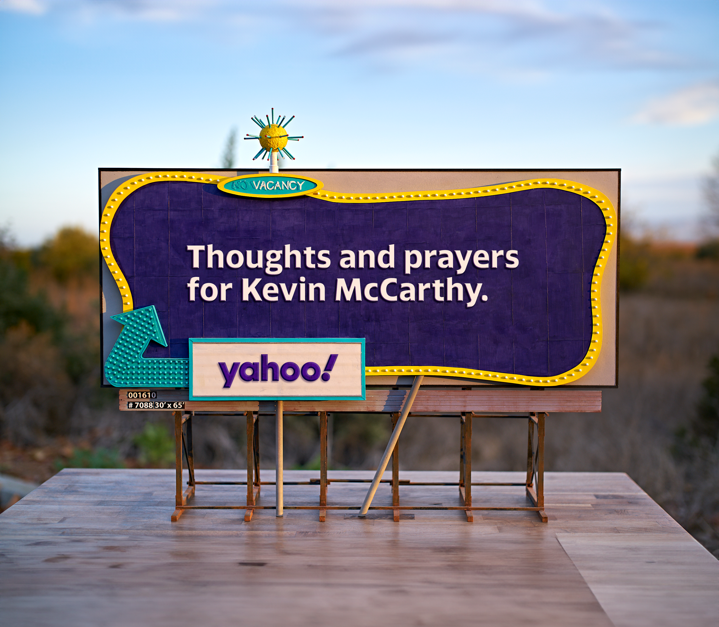 Yahoo_Billboard_Sculpture_KevinMccarthy.png