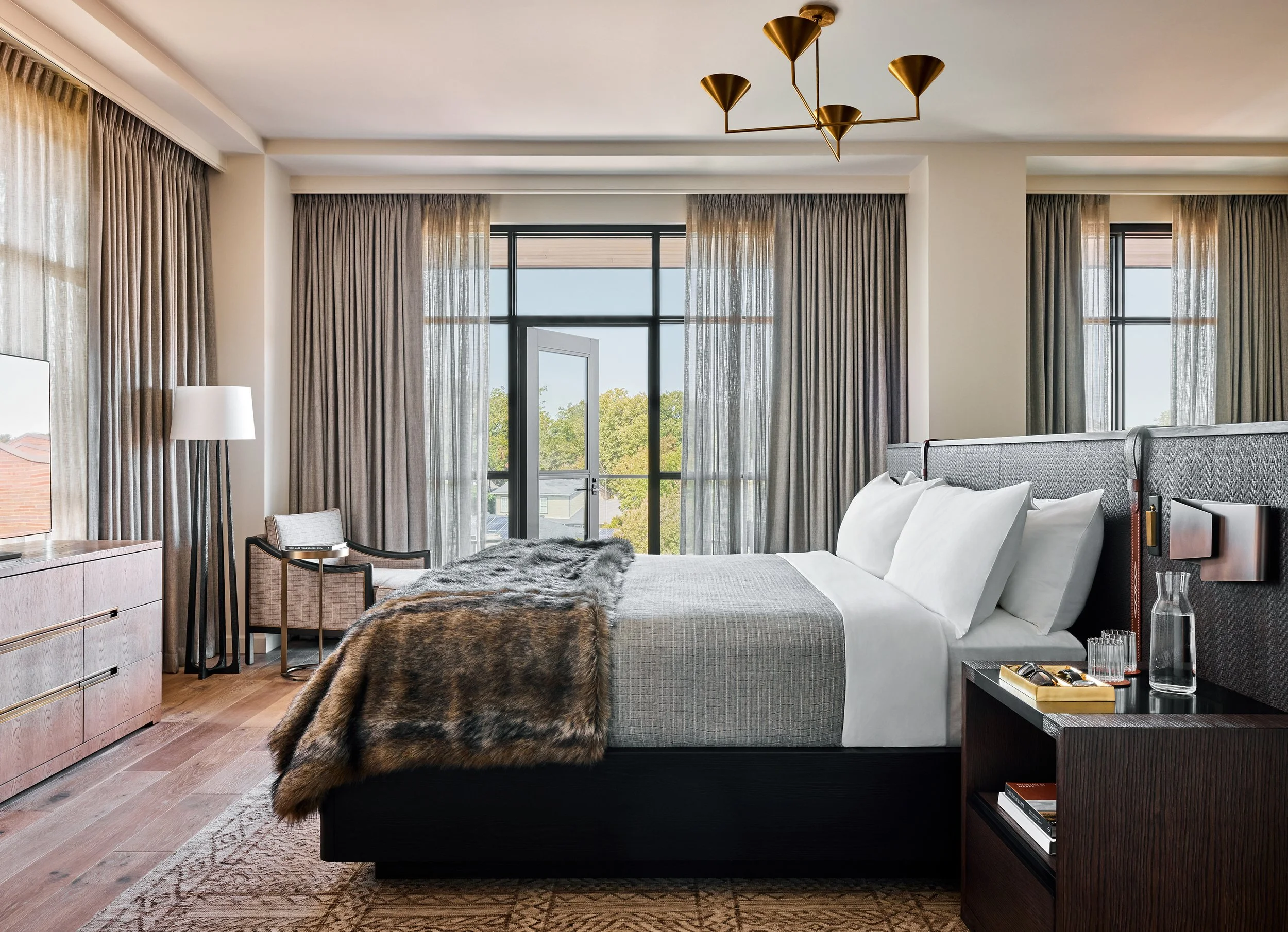 NoeDeWitt_Auberge_BowieHouse (2).jpg