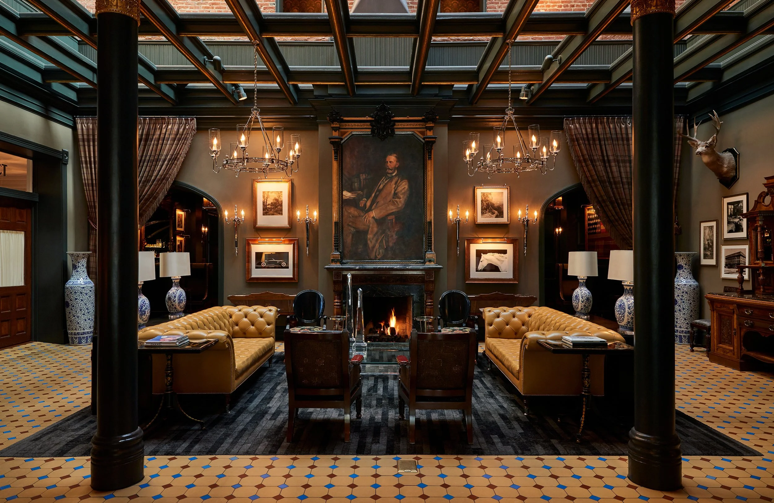 NoeDeWitt_Auberge_HotelJerome_Copyright202420.jpg