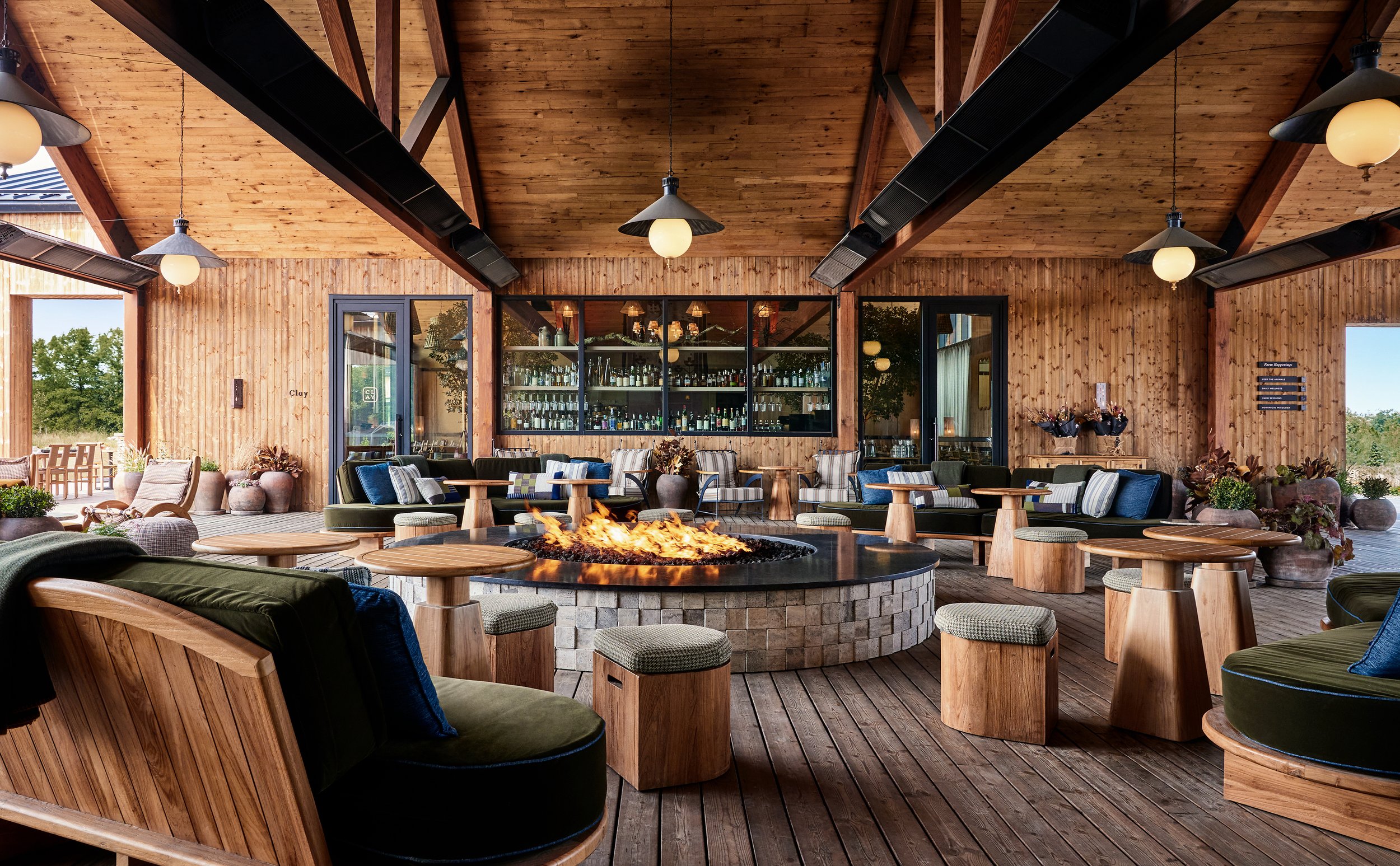 NoeDeWitt_Auberge_WildflowerFarms_Copyright-2024_038.jpg