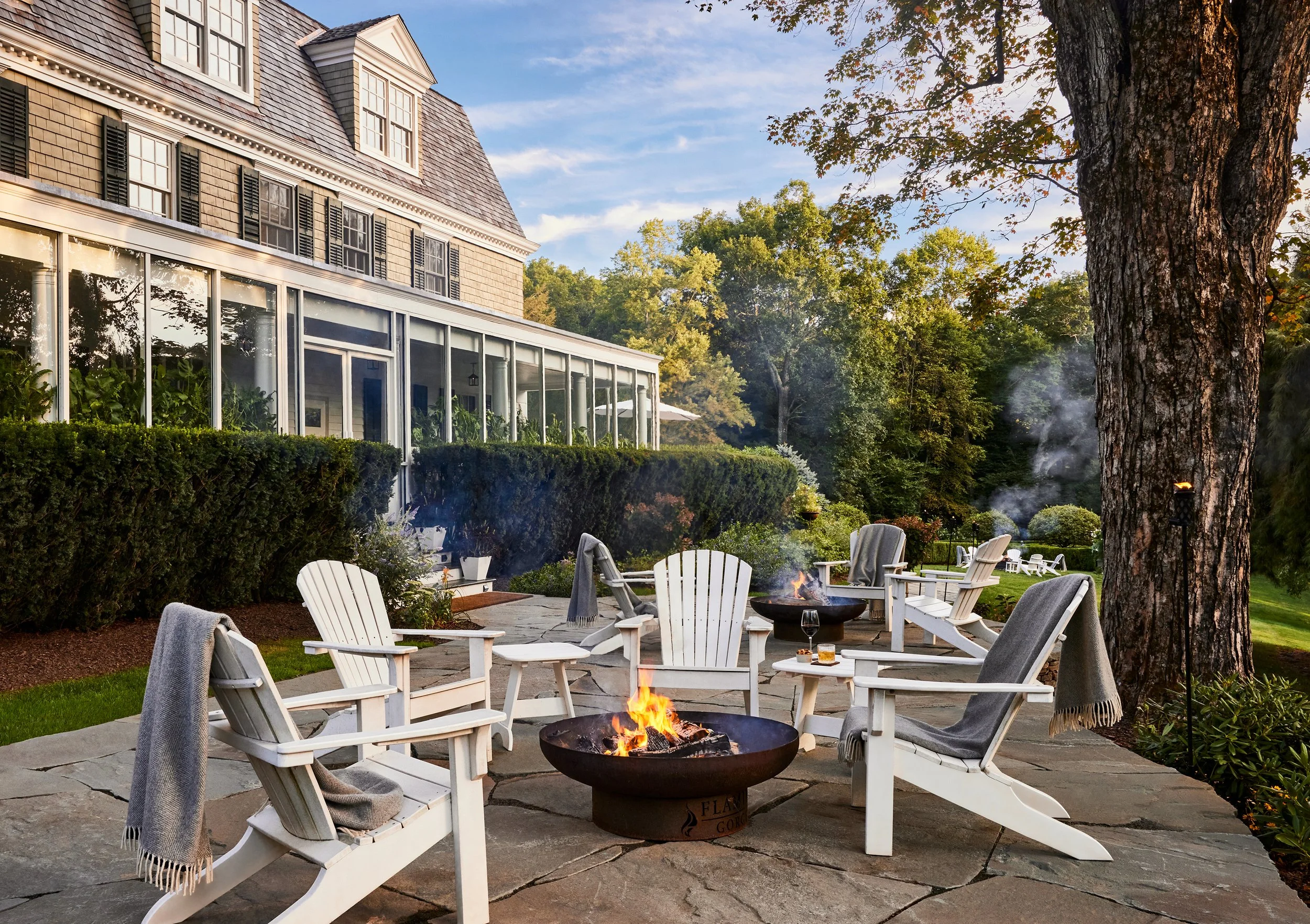 NoeDeWitt_Auberge_MayflowerInn_2025_Web_Layout9.jpg